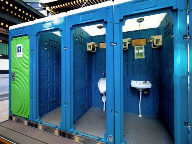 Best Luxury portable toilet rental  in Moundsville, WV